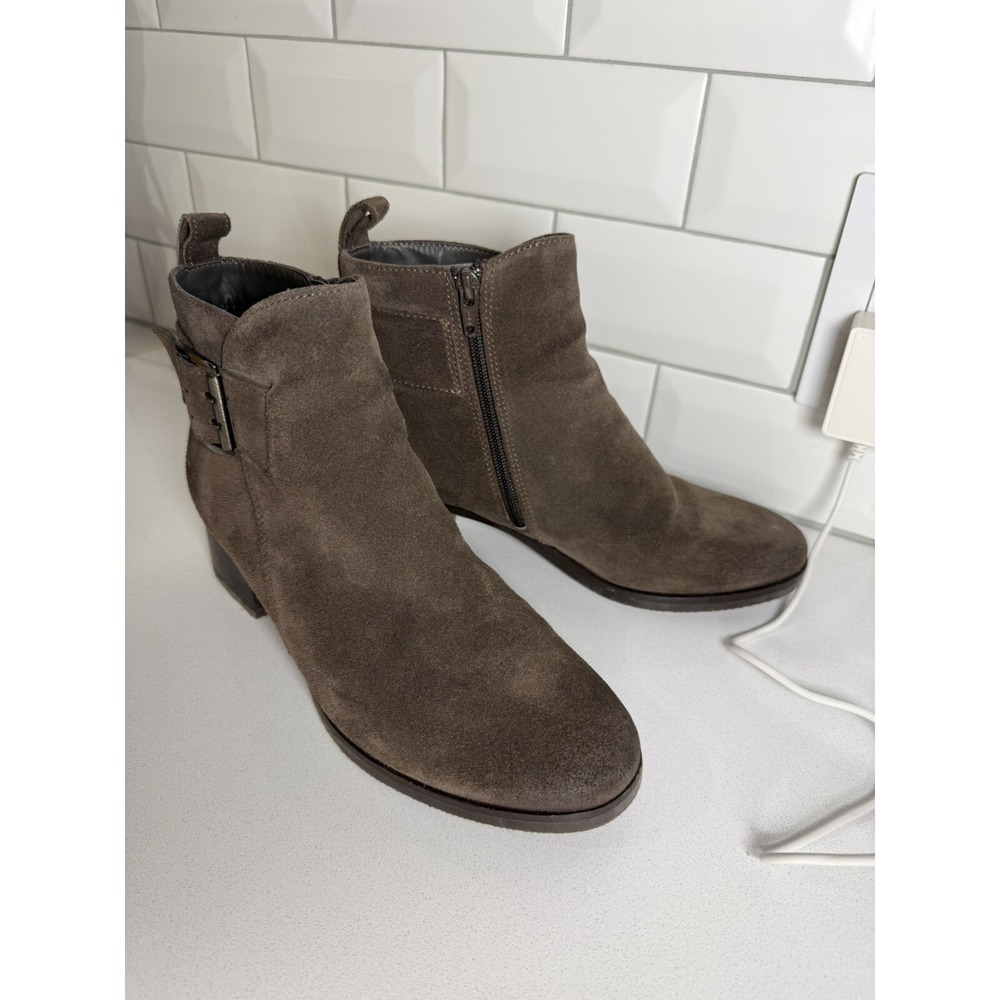 Clark Women's Mila Charm Suede Booties With Zipper In Taupe Gray Suede Size 7.5